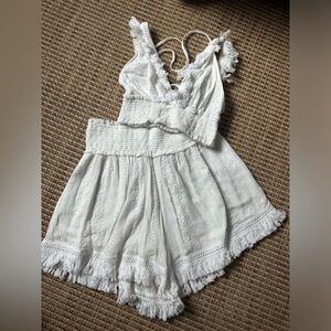 Skylar and Madison White Set